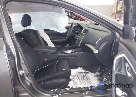 2016 Nissan Altima 2.5 Sv из США, поврежденный, VIN 1N4AL3APXGC212444